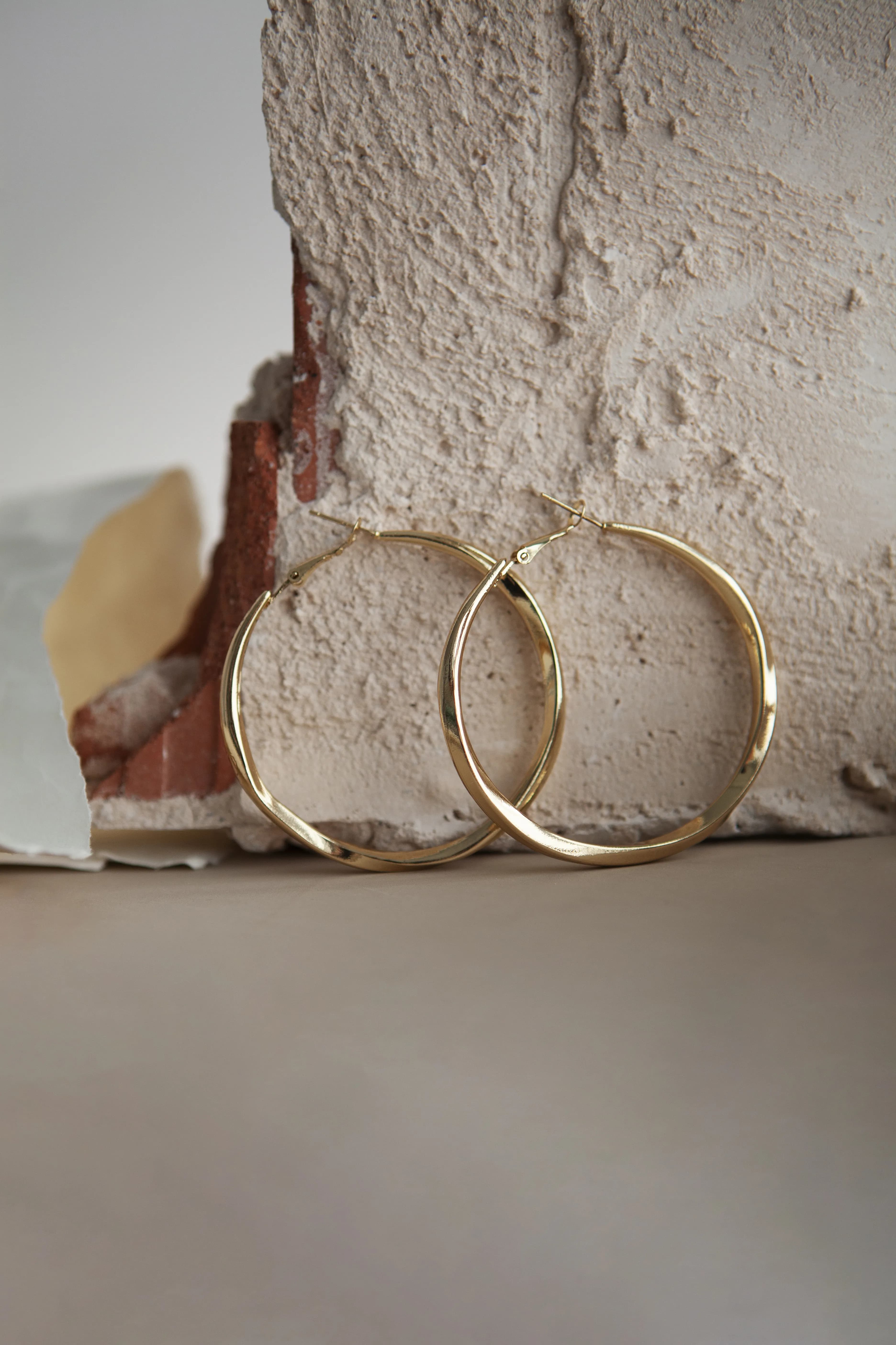 HOOPS